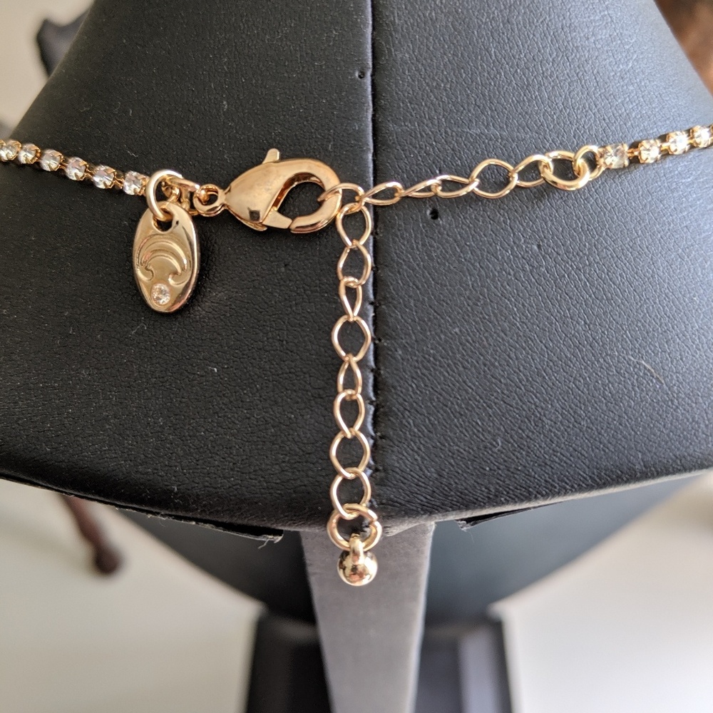 Necklace - Picture 3 of 3